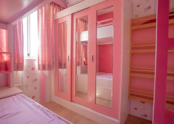 Hotel Kara's Condotels 3*