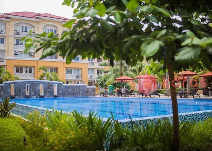 Hotel Kara's Condotels 3*